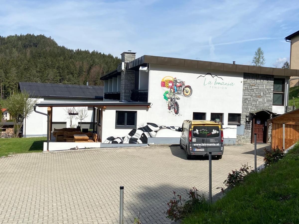 La Irmania Pension Ledenitzen Exterior foto